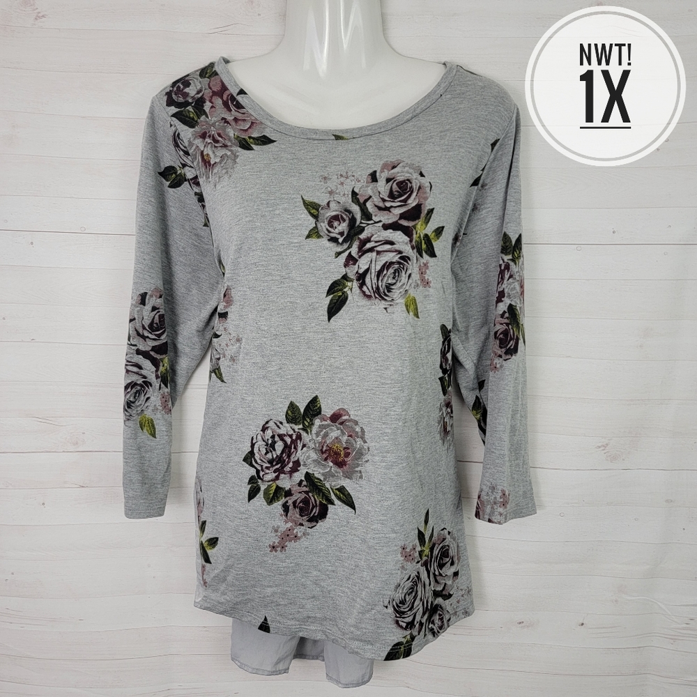 NWT! 1X West Port Gray Floral Top